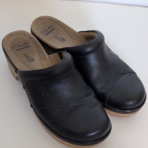 Clarks (read about size)  Black Leather Clogs